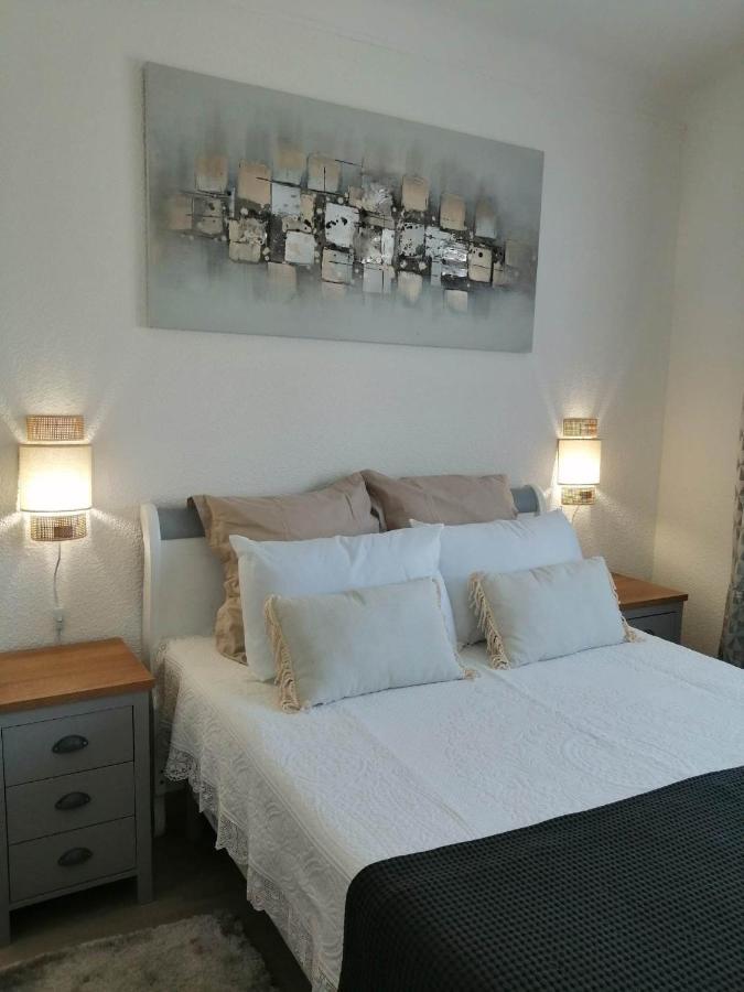 Alicia Apartment Camelas Luaran gambar
