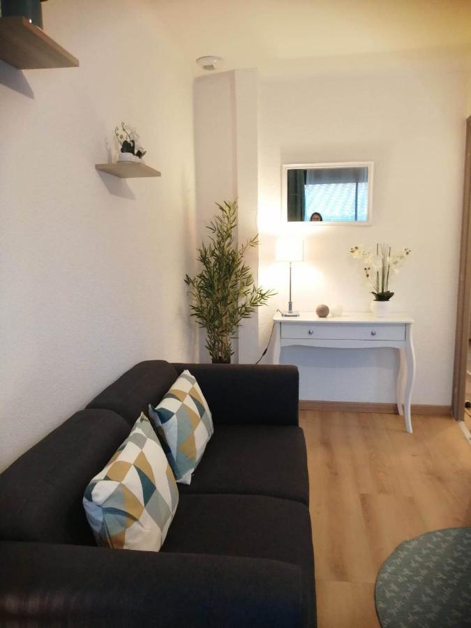 Alicia Apartment Camelas Luaran gambar
